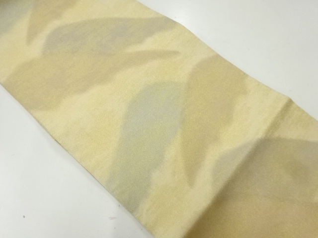 リサイクル　砂子綴れ山並み模様織出し全通袋帯